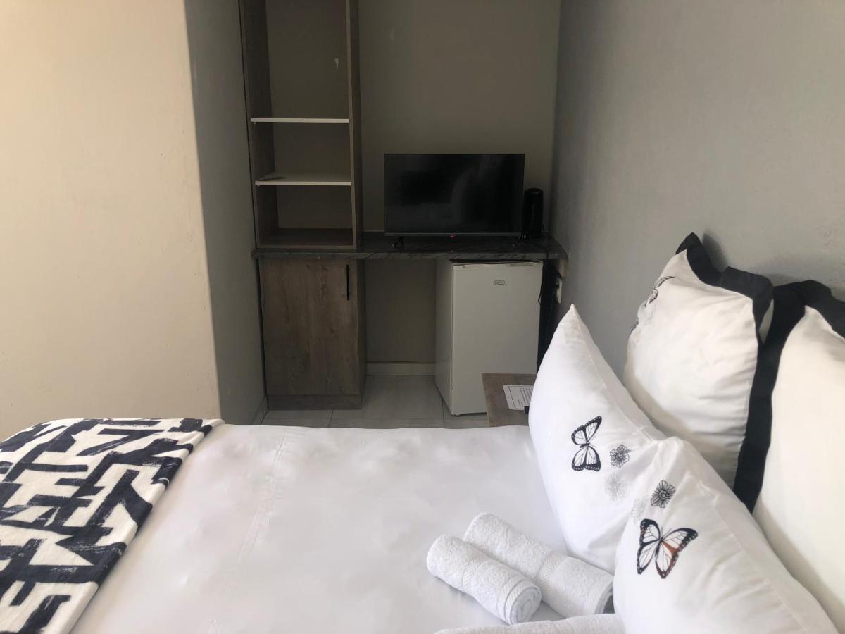 The Nest Overnight And Accommodation Usakos Exterior photo