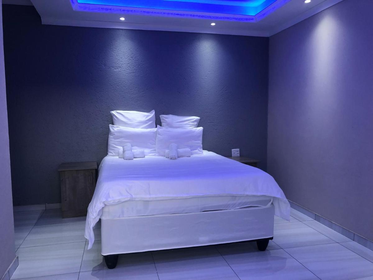 The Nest Overnight And Accommodation Usakos Exterior photo